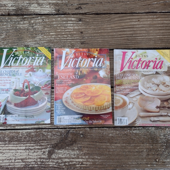 Victoria Magazine Bundle - Picture 2 of 7